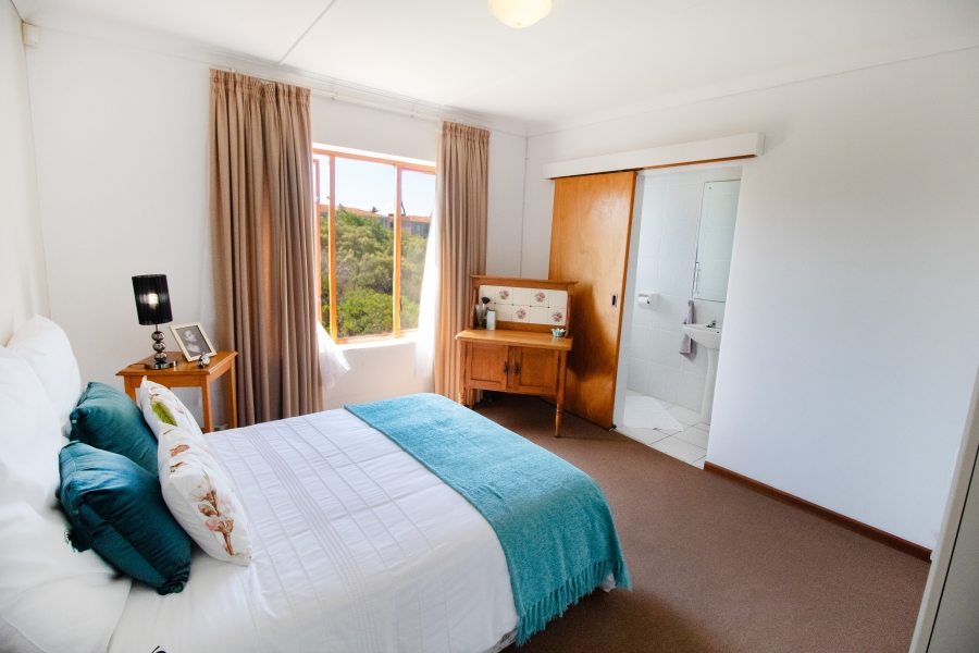 4 Bedroom Property for Sale in Jeffreys Bay Central Eastern Cape